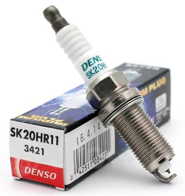 Свеча зажигания Denso SK20HR11 (3421)